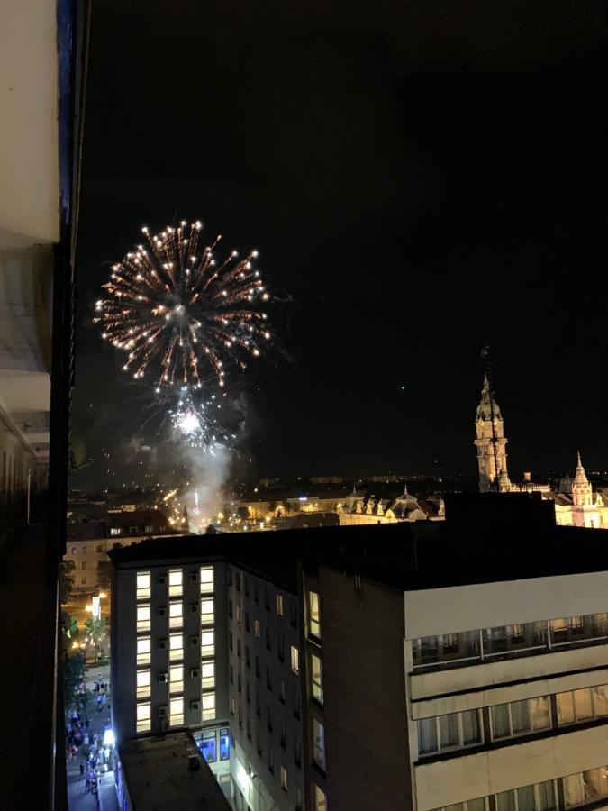 Origo Leilighet Győr Eksteriør bilde