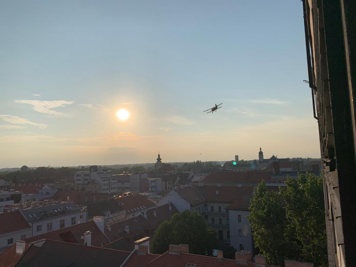 Origo Leilighet Győr Eksteriør bilde